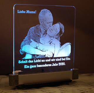laser-fantasy/pd/acrylbild mit fotogravur inklusiv led rgb beleuchtung geschenk erinnerung-5760719-3.jpg